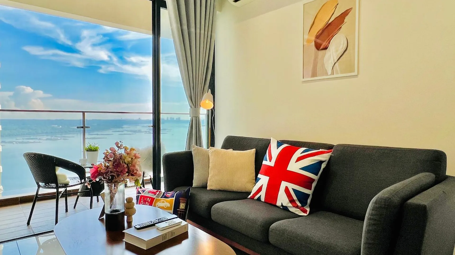 Country Garden Danga Bay Amberside By R9 Homestay Johor Bahru 0*,  Malaysia